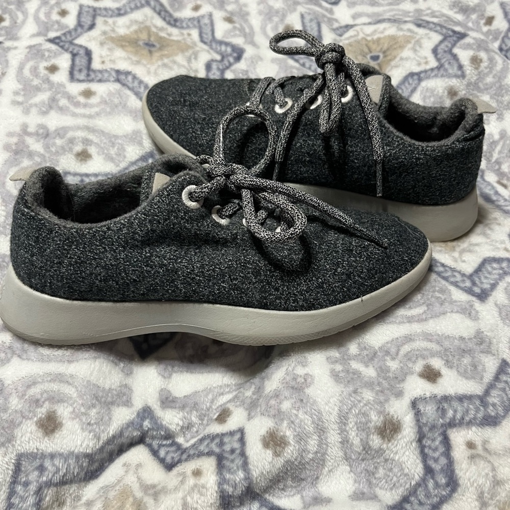 Allbirds Women Wool Runner Sneaker Heathered Gray Size 7